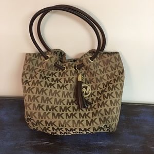 Michael Kors drawstring handbag